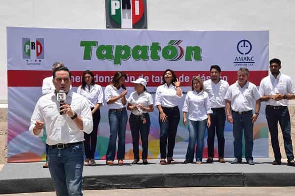 PRI ENTREGA DONATIVO DEL “TAPATÓN” A AMANC