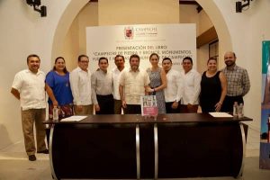 LIBRO “CAMPECHE DE PIEDRA Y BRONCE. MONUMENTOS, FUENTES E IGLESIAS DEL MUNICIPIO”